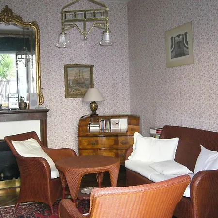 House With 2 Bedrooms In The Heart Of Biarritz, Walking Distance From Apartamento Biarritz